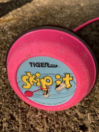 Vintage 1988 Tiger Toys Skip It Neon Pink