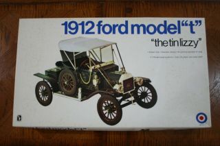 Plastic Model Automotive Kit: 1/16 Scale 1912 Ford Model " T " By Entex