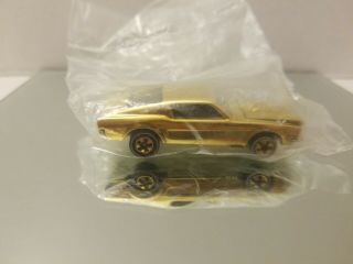 Hot Wheels Fao Schwarz 24k Gold Classics Series Ii Mustang.  In Bag