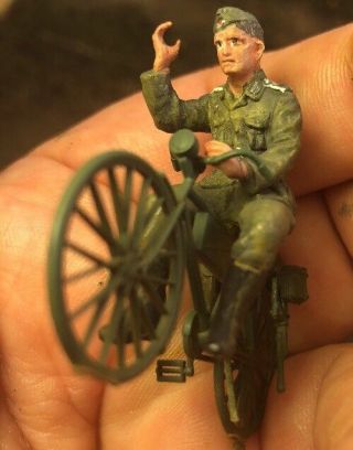 Very Scarce Professionally Built 1/35 Ww2 German Soldier Riding Bicycle