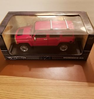 Hot Wheels Hummer H3 Diecast Car 1:18 Scale - Red