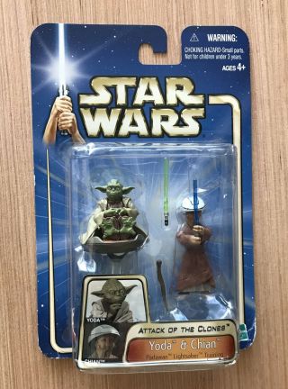 Star Wars Attack Of The Clones Yoda And Chian Action Figure Set - - 2003