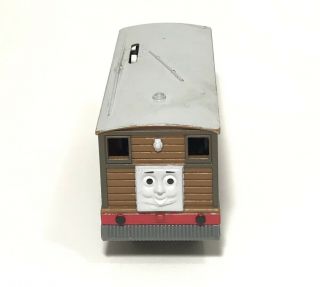 2009 Thomas & Friends TOBY R9209 Trackmaster Motorized Train Freight Car Caboose 2