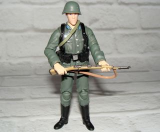 1:18 Ultimate Soldier Ourwar Elite Forces Wwii German Waffen Rifleman A Figure