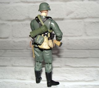 1:18 Ultimate Soldier Ourwar Elite Forces WWII German Waffen Rifleman A Figure 2