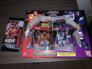 In Hand Sdcc 2019 Transformers Tcg 35th Anniversary Box & Convention Pack Set