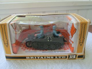 Britains 9780 Kettenkrad Half Track Motorcycle 1:32nd Scale - Diecast 6