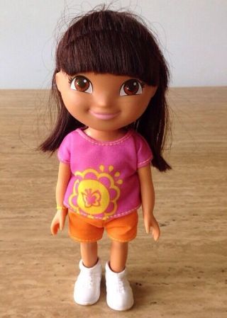Dora The Explorer Doll 2009 Mattel 8.  5 " Figure Toy Nick Jr.