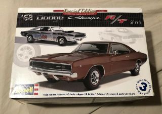 Revell 85 - 4202 1/25 Special Edition 1968 Dodge Charger R/t - Open/sealed Inside