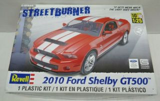 Revell 2010 Ford Shelby Gt500 Model Kit 1/25 Scale Mustang