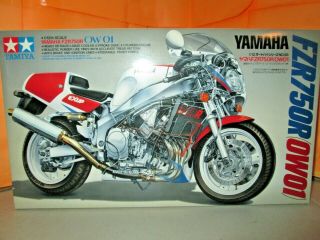 Tamiya Yamaha Fzr 750r Model Kit 14058 1:12 Scale