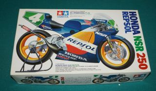 Honda Nsr 250 1/12 Repsol Tamiya Please See Pictures For Description