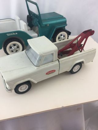 3 Vintage Pressed Steel TONKA Toy Trucks - JEEP,  Cement Mixer,  & Tow Truck 5