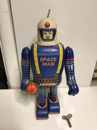 Vintage Wind Up Space Man Robot Tin Toy In