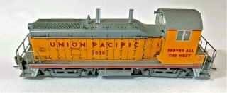 Kato N Scale Union Pacific UP 1020 NW - 2 Switcher DC 176 - 4373 3