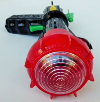 SPACE PILOT SONIC SPACE GUN GREEN BLACK RED COLOR FLASH LIGHT TOY BY MERIT 8