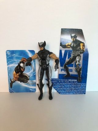 Marvel Universe 3.  75 " 006 Wolverine (black & Silver) Hasbro With Card