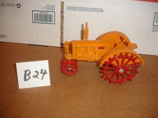 1/16 minneapolis moline j toy tractor 3