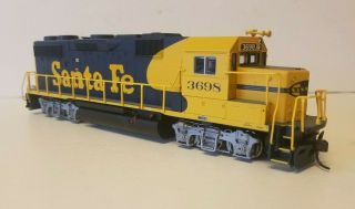 Ho Atlas Trainman Santa Fe Gp39 - 2 3698 Yellowbonnet