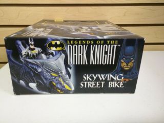 Legends Of The Dark Knight Skywing Street Bike Action Figure by Kenner - 4