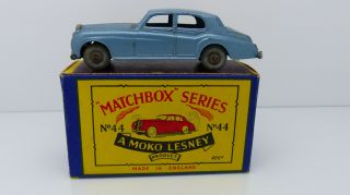 Matchbox Lesney Moko 44 Rolls Royce Phantom V Metal Wheels Toy Car Mib