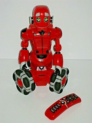 2007 Wowwee Tribot Red 15 " Interactive Talking Robot W/ Remote Control