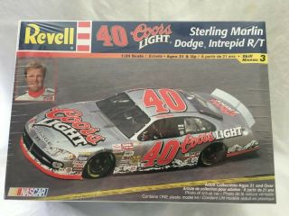 Revell 1/24 Scale 40 Coors Light Sterling Marlin Dodge Intrepid R/t Kit 85 - 2170