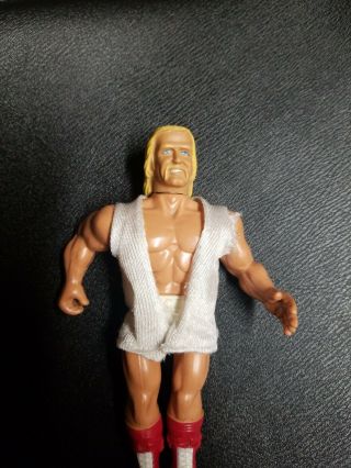 Hulk Hogan Wrestling Action Figure White Trunks and White Cloth Vest WWF 1980 ' s 2