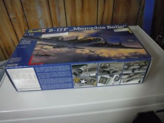 B - 17 " Memphis Belle " Plane Kit By Revell Scale 1:72 2012