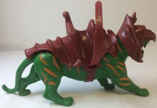 1982 He - Man Masters Of The Universe Battle Cat With Helmet And Saddle