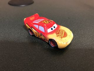 Disney Pixar Cars Color Changers Lightning Mcqueen Yellow Red