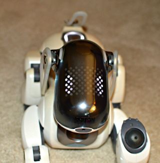 ERS - 7M3 Sony Entertainment Robot AIBO for AIBO Mind 3 & Carrying Case 6