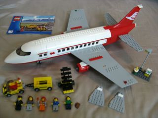 Lego City 3182: Passenger Airplane W/ (5) Minifigs & Support Vehicle & Trailer