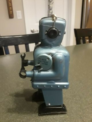 1950s tin toy robot zoomer by nomura 3