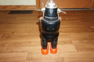 VINTAGE BATTERY OP NOMURA MECHANIZED ROBBY ROBOT JAPAN TIN TOY SPACE 3