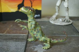 Jurassic Park Iii 3 - Velociraptor Figure - 2000 Hasbro Loose Green