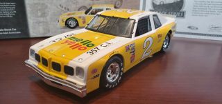 1980 Dale Earnhardt 2 Mellow Yello 1:24 Action Legacy Series NASCAR Die - Cast 3