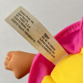 Dora the Explorer Plush Doll Talks Sings Fisher - Price Toy Spanish English 10 