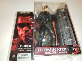 Terminator 3 T - 850,  Coffin Figure Mcfarlane Movie Maniacs New/sealed