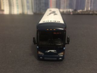 1:87 HO Greyhound MCI D4505 Iconic Replicas Diecast Bus 4