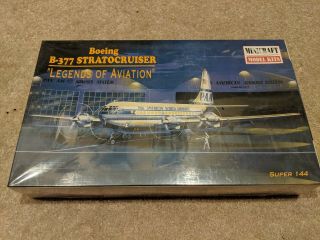 Minicraft Boing B - 377 Stratocruiser " Legends Of Aviation " Scale 1:144 14445
