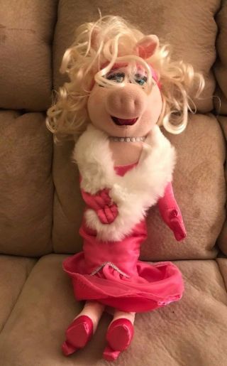 Missy Piggy Formal Dress 20 " Plush Doll Disney Store Stuffed Animal Toy Htf