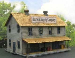 N Scale Wooden Craftsman Built Building Trackside Company Muir Kit Weathered