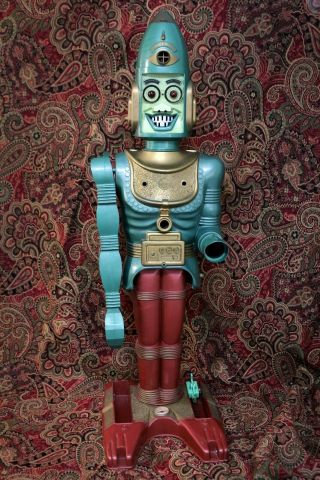 Vintage 1963 Marx Toys Big Loo Giant Robot,  Your Friend From The Moon