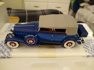 Franklin Precision Models 1932 Cadillac V - 16 Scale 1:24 W/ Papers &