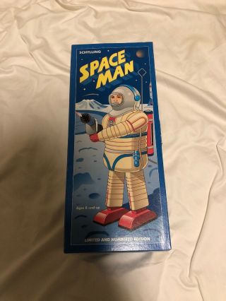 " Space Man " Rare - Schylling Battery Operated Limited Edition Tin Robot