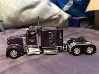 DCP 1/64 SCALE KENWORTH W900 Tractor Semi Truck Purple PARTS TRUCK. 4