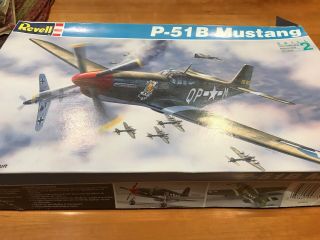 Older Revell P - 51b Mustang From 1993 - 1/32 Scale