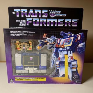 Hasbro Transformers G1 Soundwave & Condor Cassette: Buzzsaw Walmart Reissue
