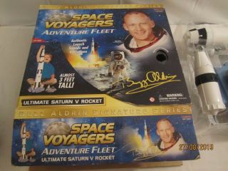 SPACE VOYAGERS ULTIMATE SATURN 5 ROCKET SPACE TOY KIT - BUZZ ALDRIN SERIES 3